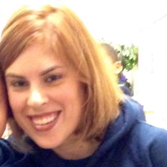 Profile Picture of Stacy Dougherty (@stacytayl) on Poshmark