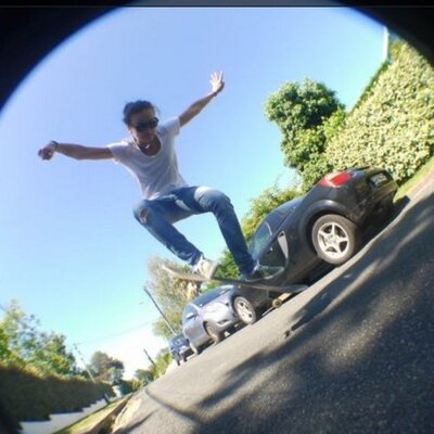 Profile Picture of Simon Florence (@Florencesimon64) on Twitter