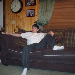 Profile Picture of Jeremy Dillon (@slingblade08) on Myspace