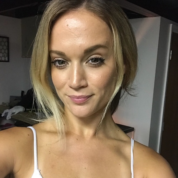 Profile Picture of Brooke Lagler (@blag10) on Poshmark