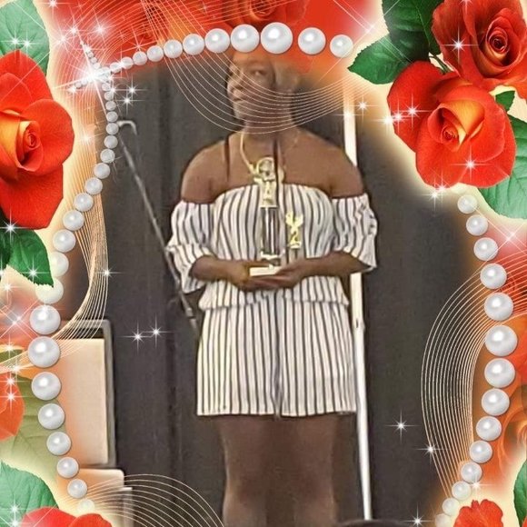 Profile Picture of Dawn Pryor (@pryordawn2) on Poshmark