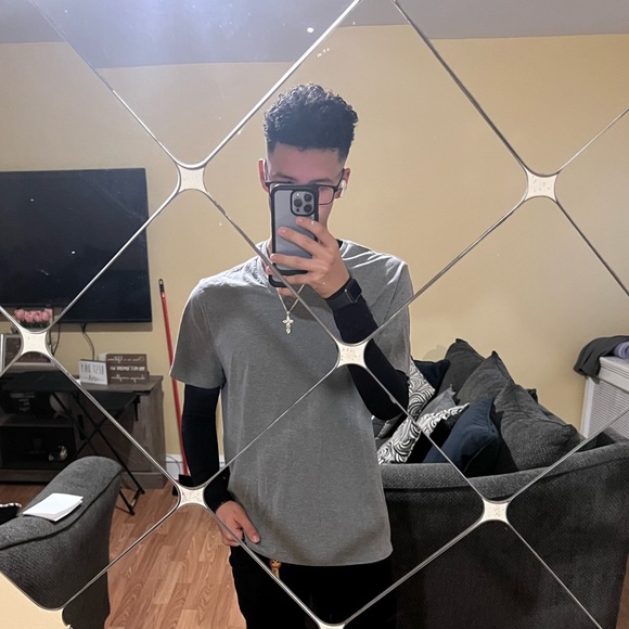 Profile Picture of Isaac Vazquez (@uchiha4lifeyt) on Poshmark