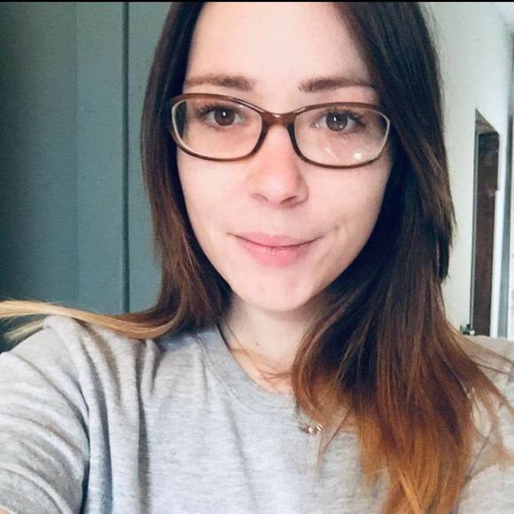 Profile Picture of Candice Allmann (@callmann92) on Poshmark