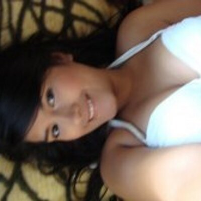 Profile Picture of Mitzi Alvarez (@Mitzi_Alvarez) on Twitter