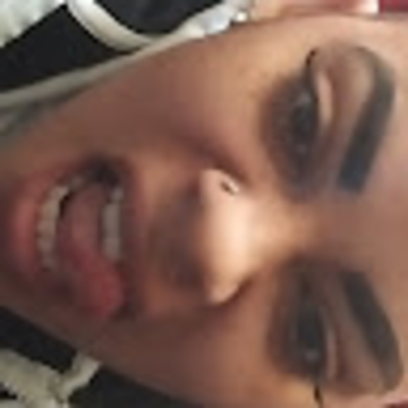 Profile Picture of R3dbandit Cherokee (@terells92) on Poshmark