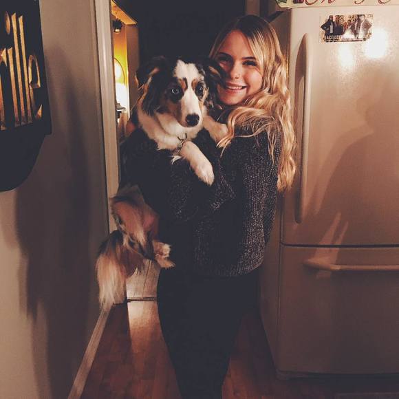 Profile Picture of Briana Jurkowski (@brianaj143) on Poshmark