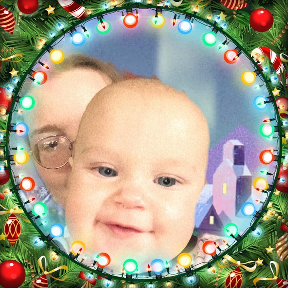 Profile Picture of Andrea Timofeev (@andrea_timofeev) on Poshmark