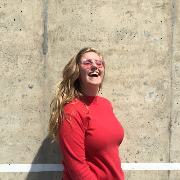 Profile Picture of Jenna Minter (@jrmint14) on Poshmark