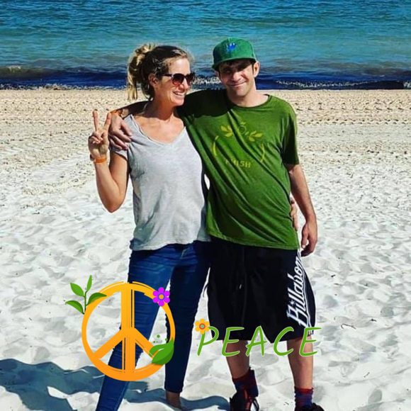 Profile Picture of Jen Mansky (@1jenjen) on Poshmark