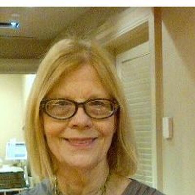 Profile Picture of Diane S. Courtney (@DS8WRITE) on Twitter