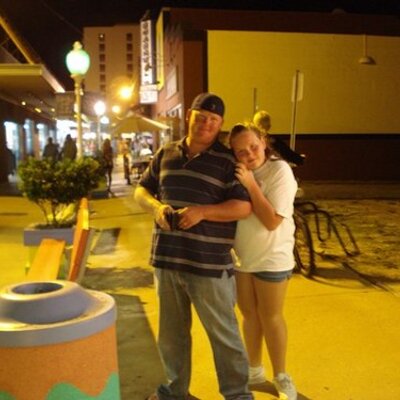 Profile Picture of Chris Hollowell (@ChollowellChris) on Twitter