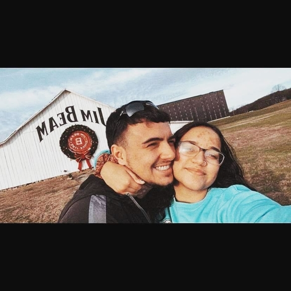 Profile Picture of Jordan Woulfe (@jordanwoulfe) on Poshmark