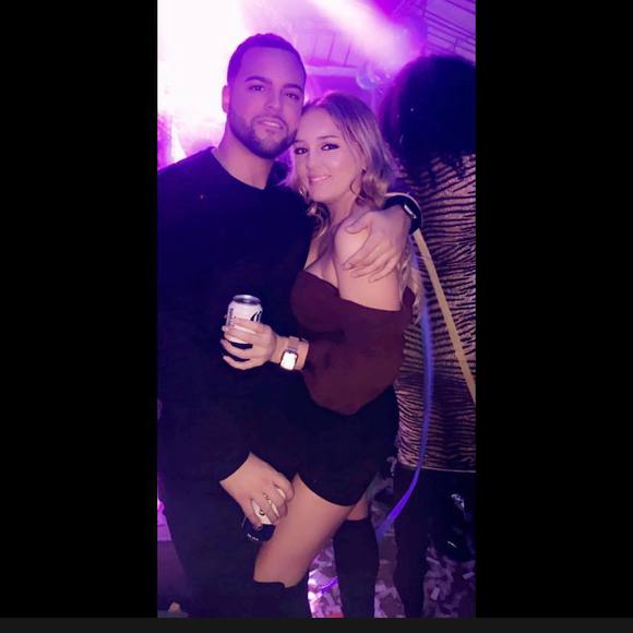 Profile Picture of Ashley Cafarella (@ashleycafarella) on Poshmark