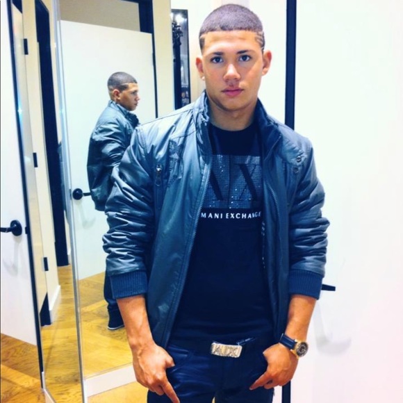 Octavio Besteiro - Poshmark Profile Picture of Octavio Besteiro (@besteirooctavio) on Poshmark