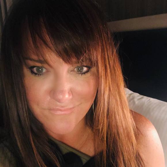 Profile Picture of Stephanie Burnside (@s_burnside) on Poshmark