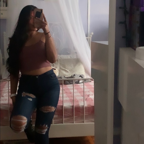 Profile Picture of Astrid Rivera (@astridgrivera) on Poshmark