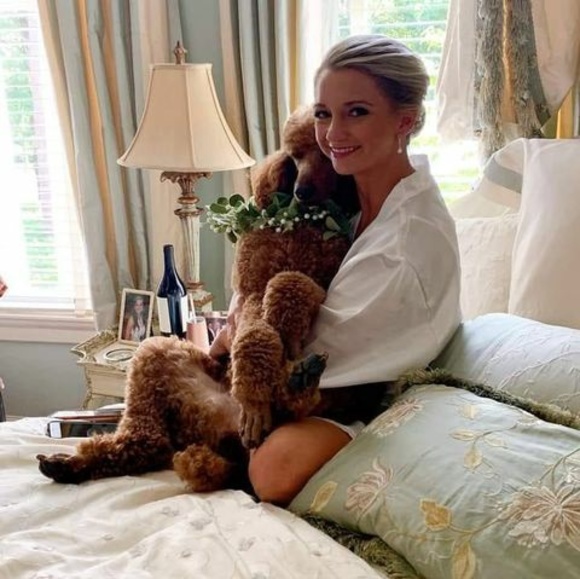 Profile Picture of Kim Windsor (@kbw0560) on Poshmark