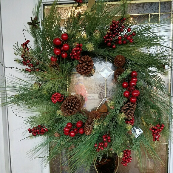 Profile Picture of Ava Kenady (@fancy_flower) on Poshmark