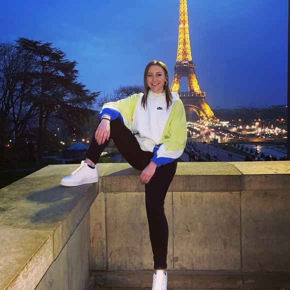 Profile Picture of Audrey Stapleton (@audreystapes) on Poshmark