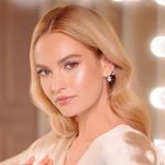 Profile Picture of Lily James Fan | 🕊 (@lilyjamesupdate) on Instagram