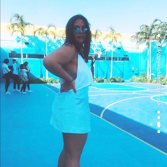 Profile Picture of Campbell Doyens (@cdoyens) on Poshmark