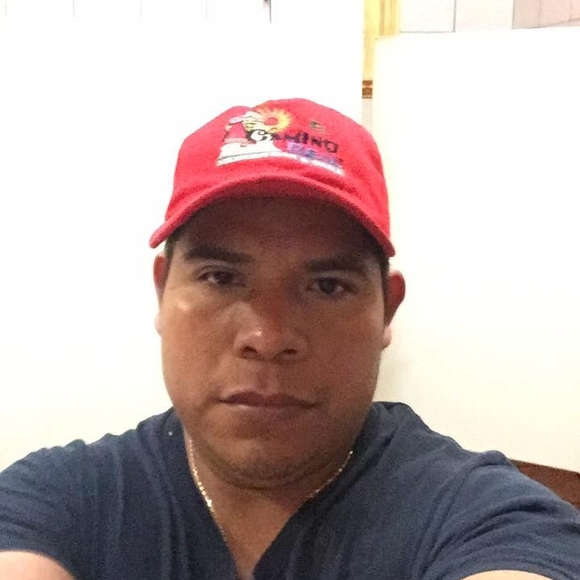 Profile Picture of Moises Zuñiga hernandez (@moisesz) on Poshmark