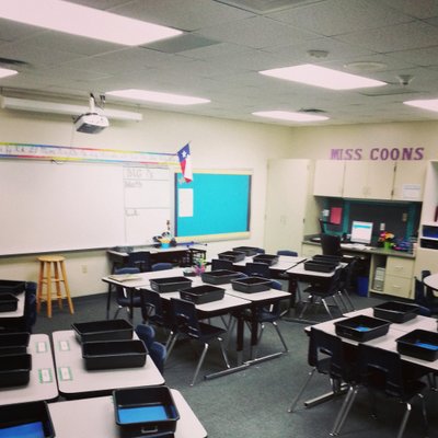 Profile Picture of Catie Smith (@MrsCSmithsClass) on Twitter
