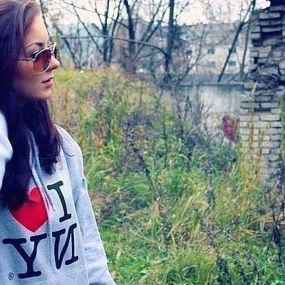 Profile Picture of Hannah Wainwright (@bhavinsocha) on Twitter