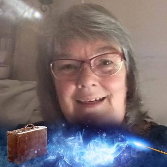 Profile Picture of Tami Scherck (@tscherck49) on Poshmark