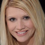 Profile Picture of Dawn Maloney (@dawnmaloneyltl) on Instagram