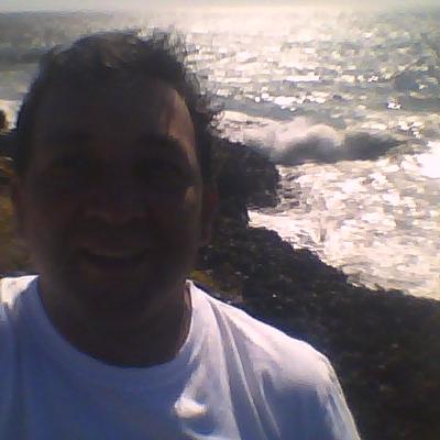 Profile Picture of Raúl Berrios (@raulberrios1971) on Twitter