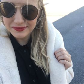 Profile Picture of Christine Larsen (@clarsen2009) on Pinterest