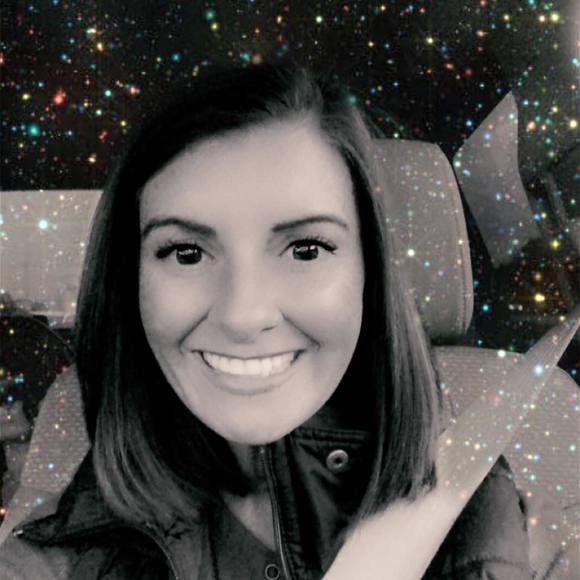 Profile Picture of Sarah Buschner (@sarah_luther) on Poshmark