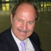 Profile Picture of John Holmes (@johnholmeshongkong) on Youtube