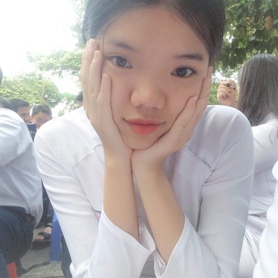 Profile Picture of Nhung Trần_ (@nhungtran23) on Twitter