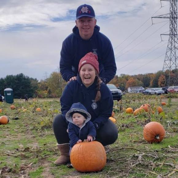 Profile Picture of Kyle Neulieb (@nebulae09) on Poshmark