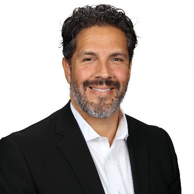 Profile Picture of Kevin Esparza (@CommunityRETeam) on Twitter