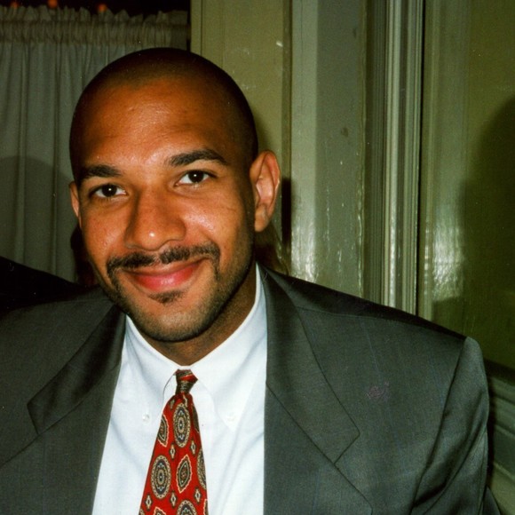 Profile Picture of Michael Mark (@michaelamark) on Poshmark