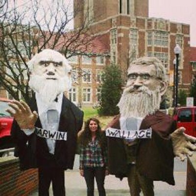 Profile Picture of Darwin Day UT (@ChuckDarwinUTK) on Twitter