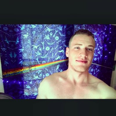 Profile Picture of Brian Weidemann (@Bri_Wifi) on Twitter