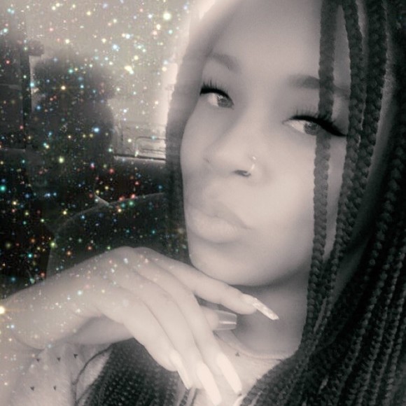 Profile Picture of Adriene Watkins (@1beautifulreign) on Poshmark