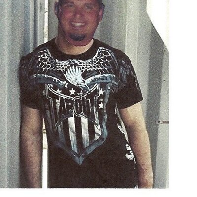 Profile Picture of Logan Chacon (@hulkster52) on Twitter