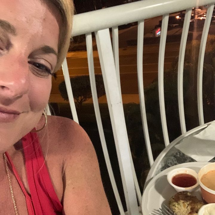 Profile Picture of Suzanne Hicks (@suzannehicks40) on Tiktok