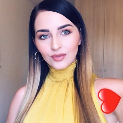 Profile Picture of Hollie Matthews (@holsmatthews) on Twitter