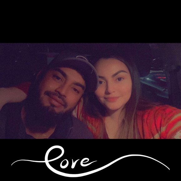 Profile Picture of Crystal Lora de pérez (@clrmrz) on Poshmark