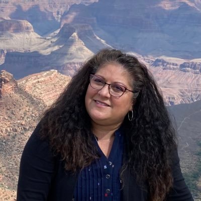 Profile Picture of Yvette Bernal (@yvette_bernal) on Twitter