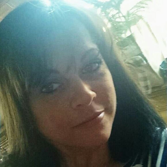 Profile Picture of Danielle Lavin (@murphyslaw82) on Poshmark