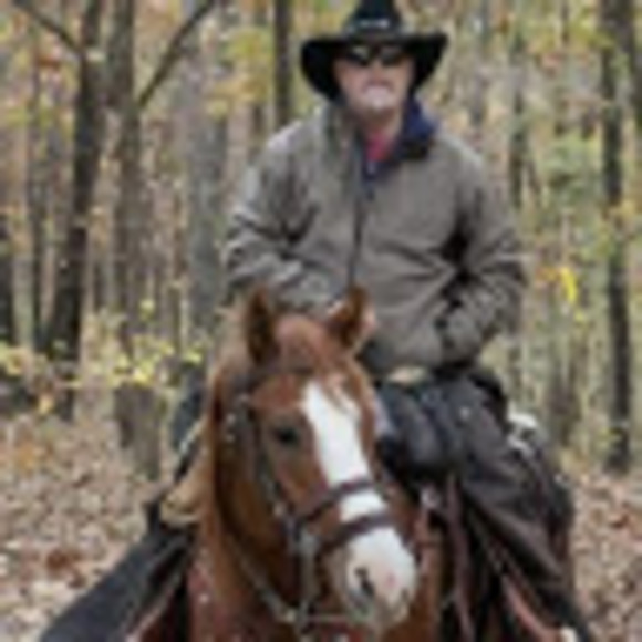 Profile Picture of Keith Whipple (@keithwhippleg) on Poshmark