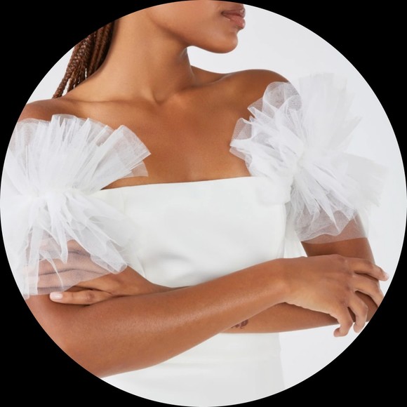 Profile Picture of Samantha Kalil (@skalil) on Poshmark