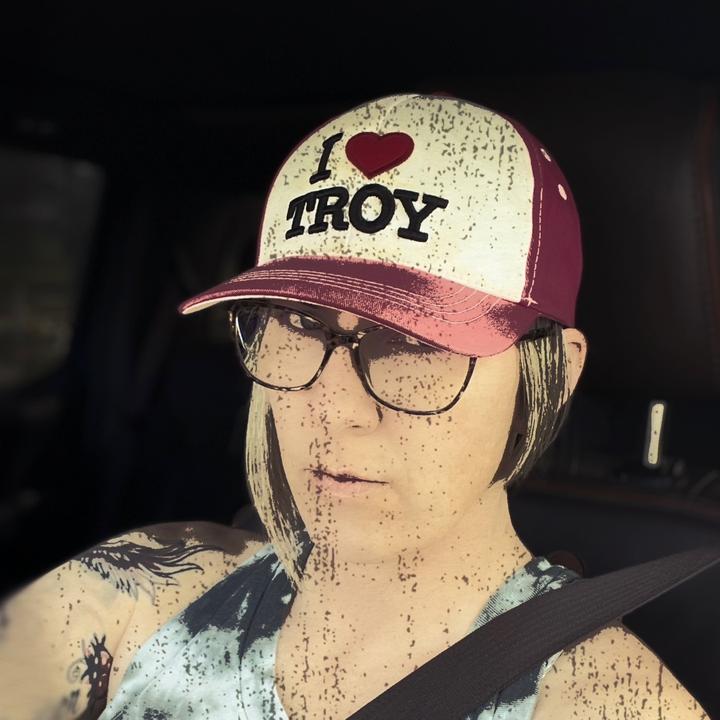 Profile Picture of Dawn Hirsch (@dawniemarie3) on Tiktok